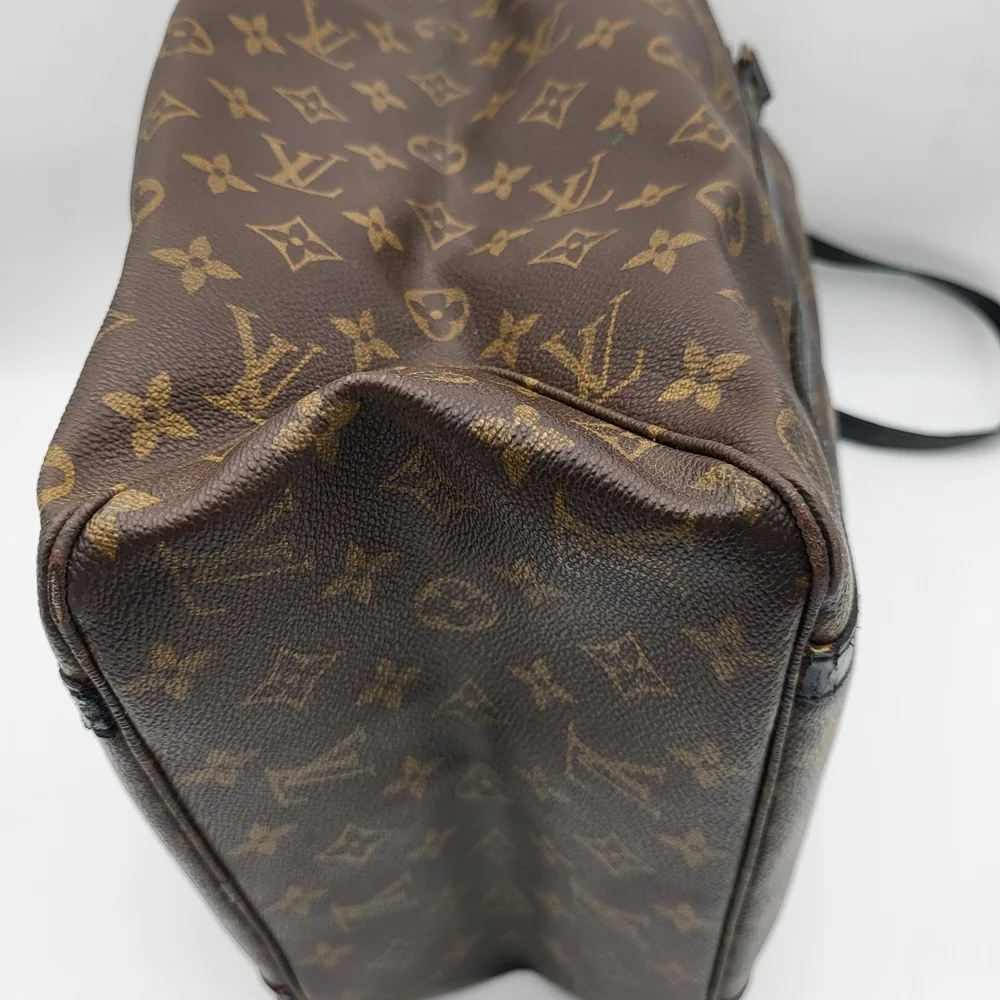 LOUIS VUITTON Monogram Sac Shopping Tote Bag..authentic..